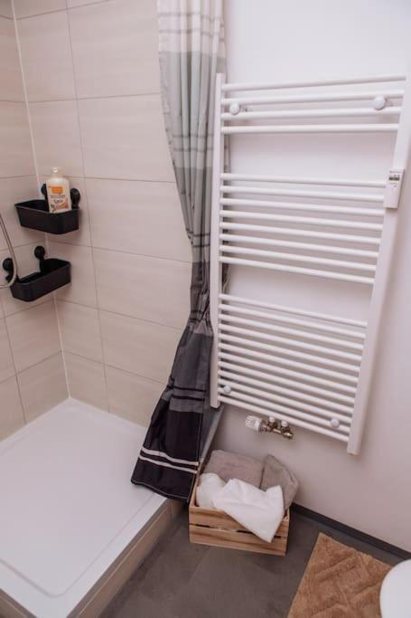 Sunny & Cozy - Netflix - Wifi - City - 4 Person Essen Exteriör bild