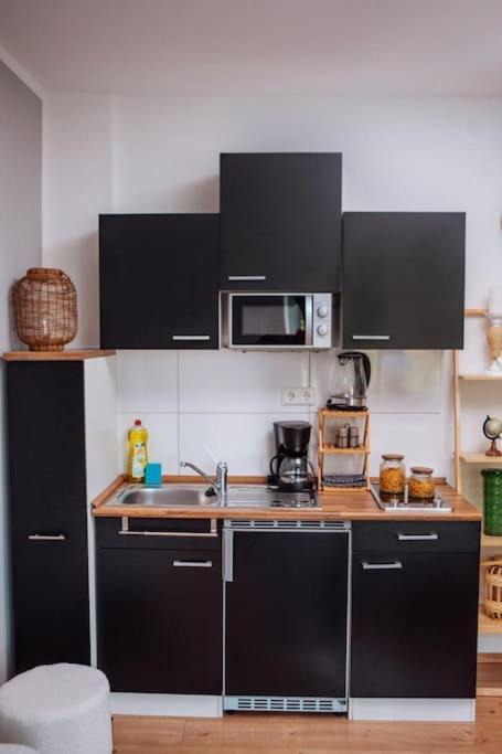 Sunny & Cozy - Netflix - Wifi - City - 4 Person Essen Exteriör bild